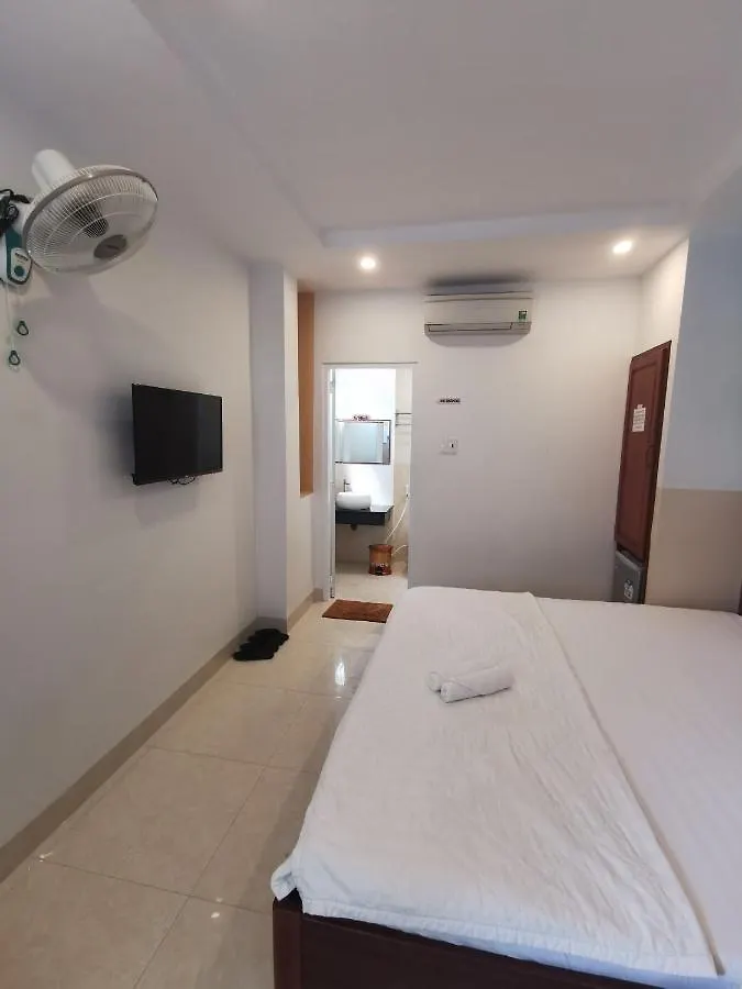 Sen Vang Hotel Vung Tau 2*,