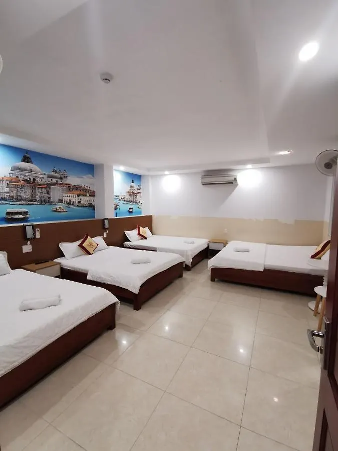 וונג טאו Sen Vang Hotel 2*, וונג טאו